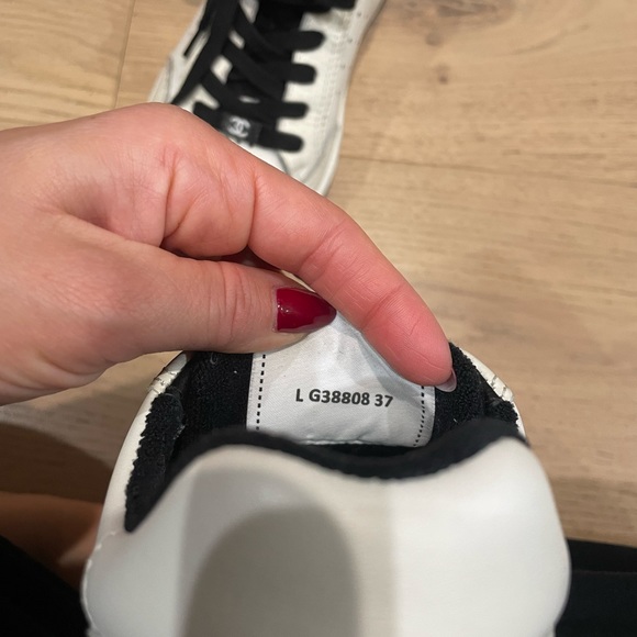 Chanel sneakers - Picture 4 of 7